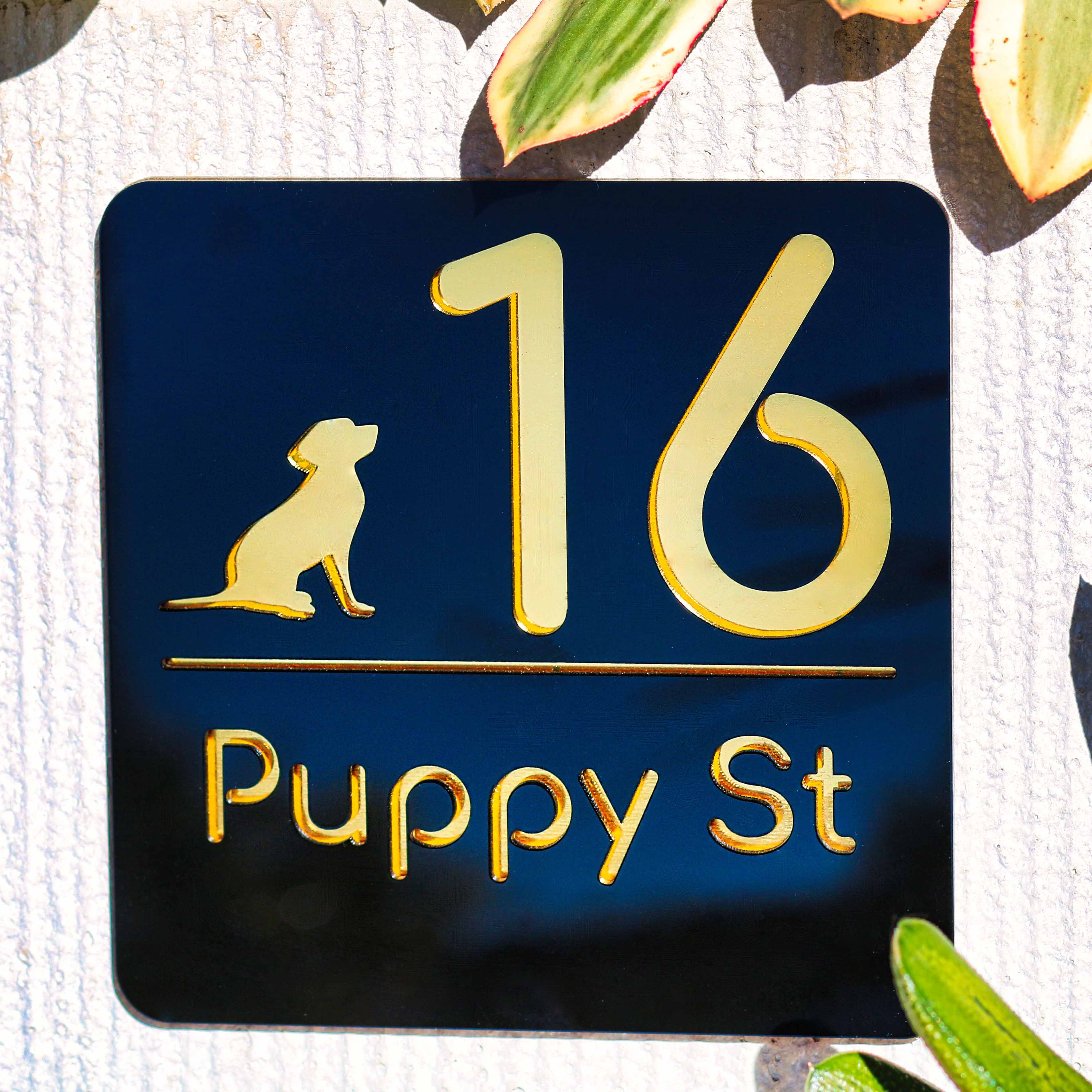 Illuminated house best sale numbers bunnings