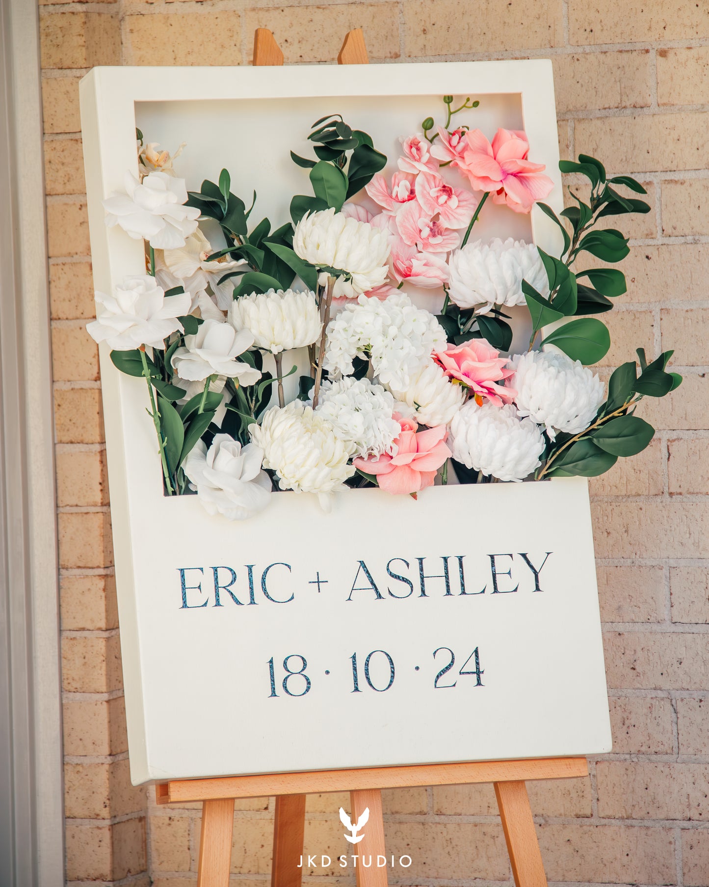 Easel Flower Box