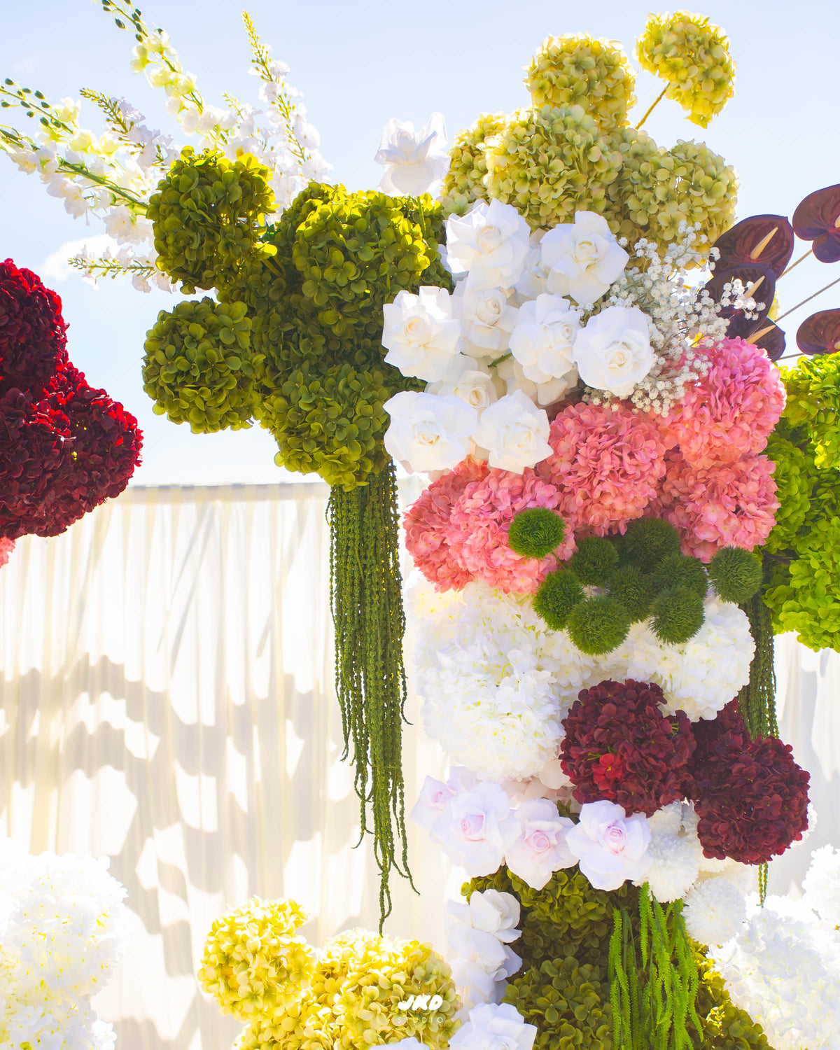 Luxe Floral Towers