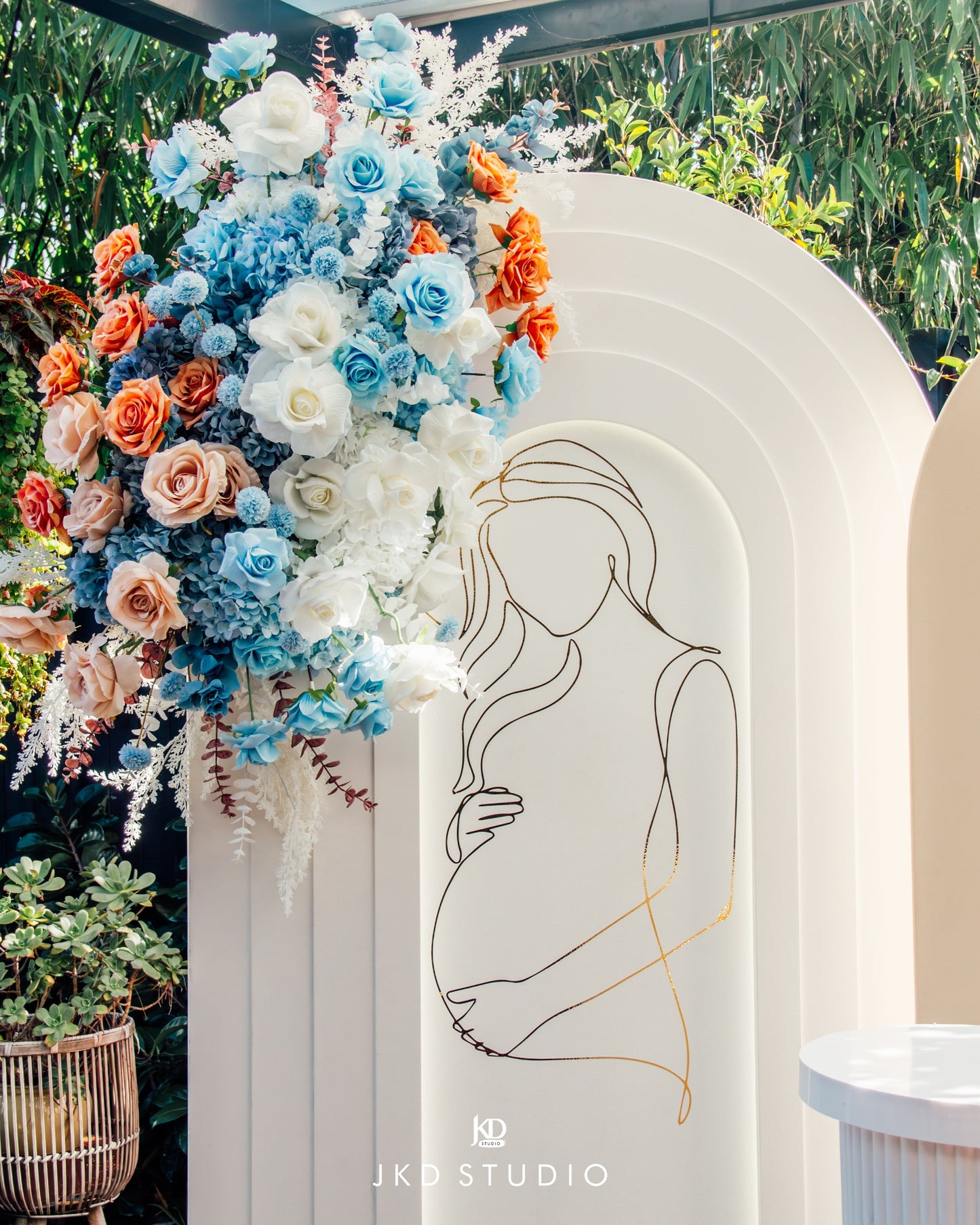Baby in Bloom