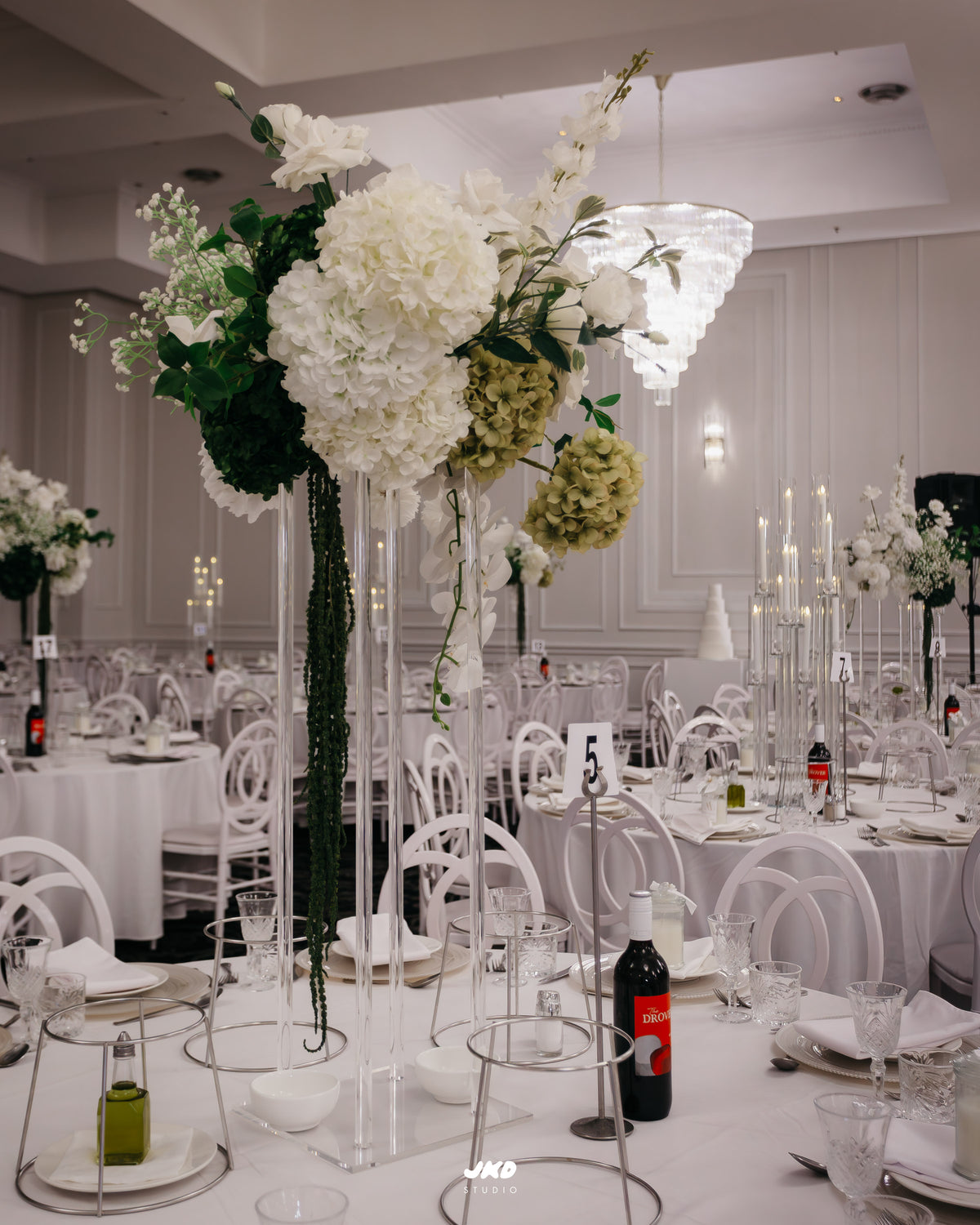 Clear Acrylic Table Centrepiece